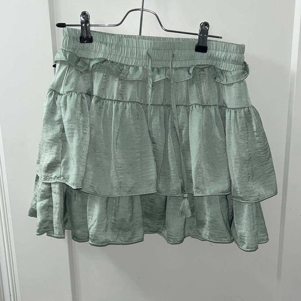Medium green Vestique skort
